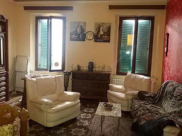 Villetta indipendente in vendita di 250 m² in Via Camillo Benso Conte di Cavour