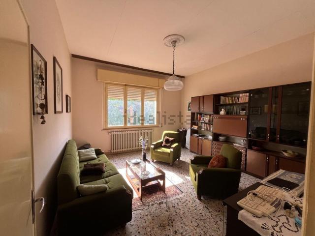Villetta indipendente in vendita di 250 m² in Via Cella, 2
