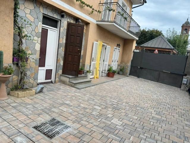 Villetta indipendente in vendita di 250 m² in Via Crocetta