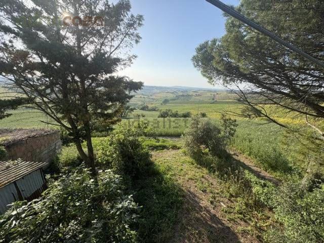Villetta indipendente in vendita di 250 m² in Via Annibolina