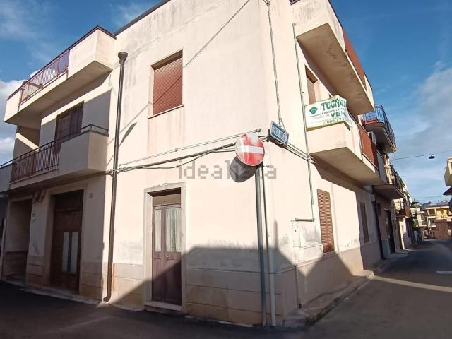 Villetta indipendente in vendita di 250 m² in Via Ada Negri, 17