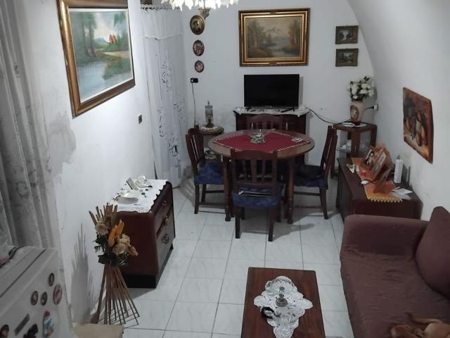 Villetta indipendente in vendita di 250 m² in Via Addis Abeba, 13