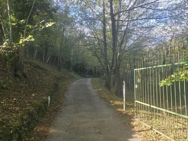 Villetta indipendente in vendita di 250 m² in Via alla Brigna