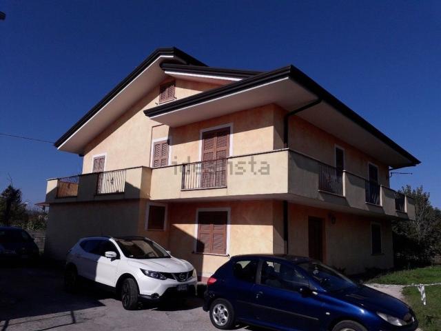 Villetta indipendente in vendita di 250 m² in Via Bagni Roana