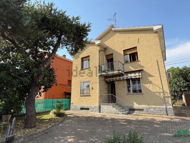 Villetta indipendente in vendita di 250 m² in Via Bianchi, 16