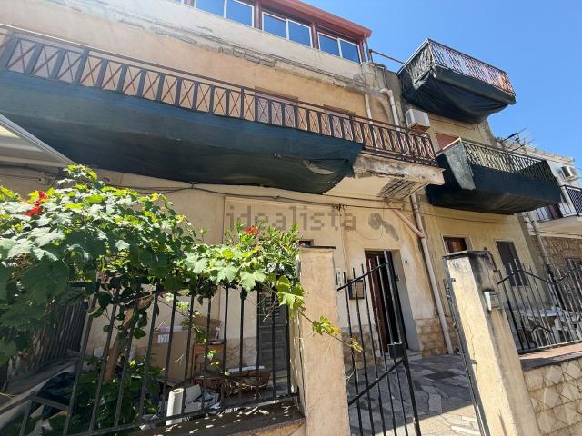 Villetta indipendente in vendita di 250 m² in Via Brin, 78