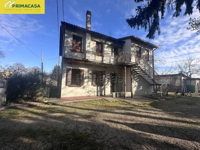 Villetta indipendente in vendita di 250 m² in Via G. Marconi, 10