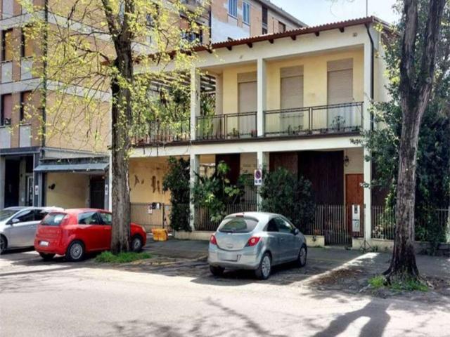 Villetta indipendente in vendita di 250 m² in Via Goffredo Mameli, 6