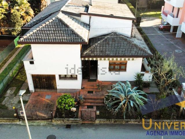 Villetta indipendente in vendita di 250 m² in Via Jacopo Facciolati