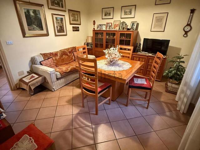 Villetta indipendente in vendita di 250 m² in Via Luigi Lodi, 21