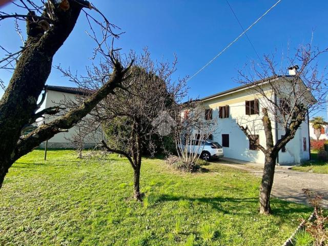 Villetta indipendente in vendita di 250 m² in Via Monte Grappa, 12