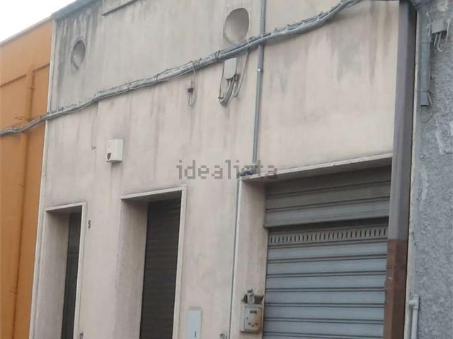 Villetta indipendente in vendita di 250 m² in Via Manfredi Svevo
