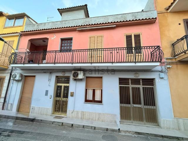 Villetta indipendente in vendita di 250 m² in Via N. Paganini, 10