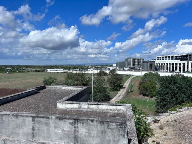 Villetta indipendente in vendita di 250 m² in Via Neviera