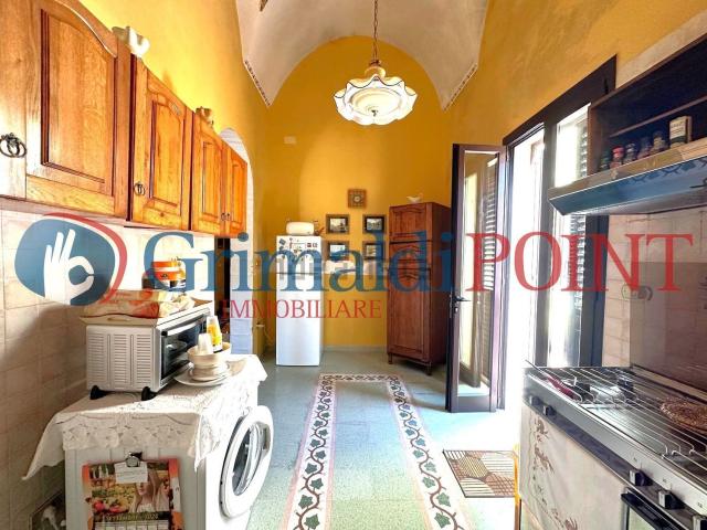 Villetta indipendente in vendita di 250 m² in Via San Cesario, 25