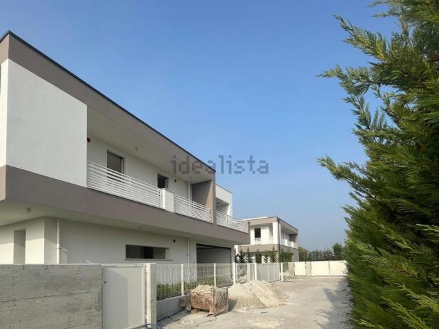 Villetta indipendente in vendita di 250 m² in Via San Lorenzo