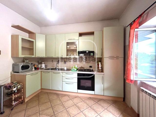 Villetta indipendente in vendita di 250 m² in Via Pozzo Nuovo, 31