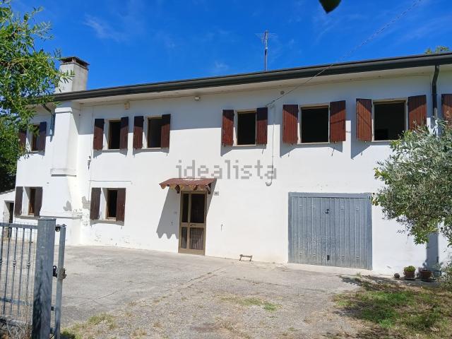 Villetta indipendente in vendita di 250 m² in Via Pilastri
