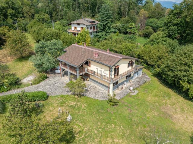Villetta indipendente in vendita di 250 m² in Via Pra&apos  Formentone, 6