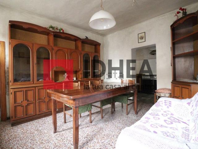Villetta indipendente in vendita di 250 m² in Via Risorgimento