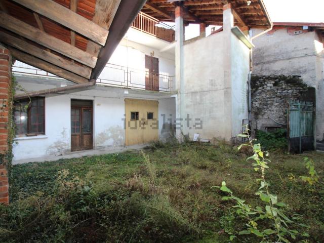 Villetta indipendente in vendita di 250 m² in Via Torino, 31
