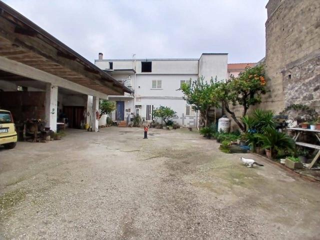 Villetta indipendente in vendita di 250 m² in Via V. Mincione, 10