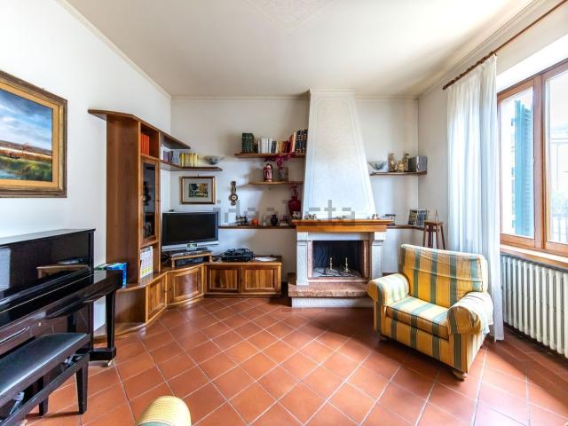 Villetta indipendente in vendita di 250 m² in Via XXVII Aprile 1859