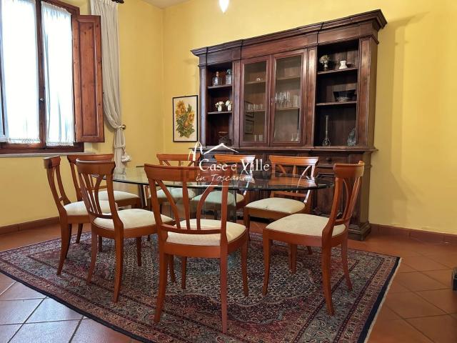 Villetta indipendente in vendita di 250 m² in Viale Montegrappa, 35