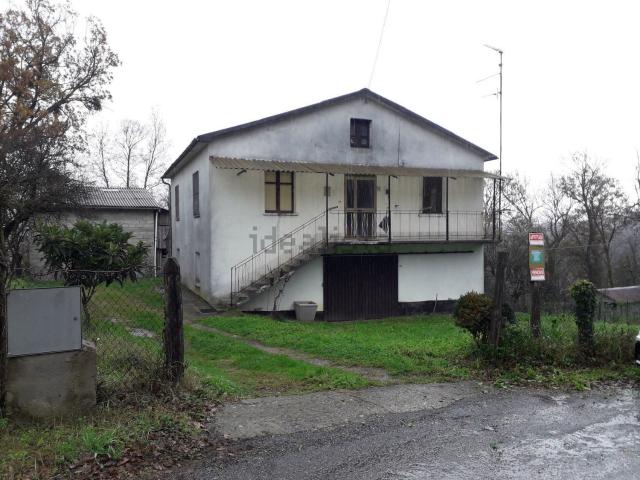 Villetta indipendente in vendita di 250 m² in Vico I&apos  Orsi Superiore