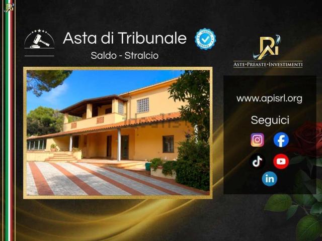 Villetta indipendente in vendita di 250 m² in Contrada Vallerio