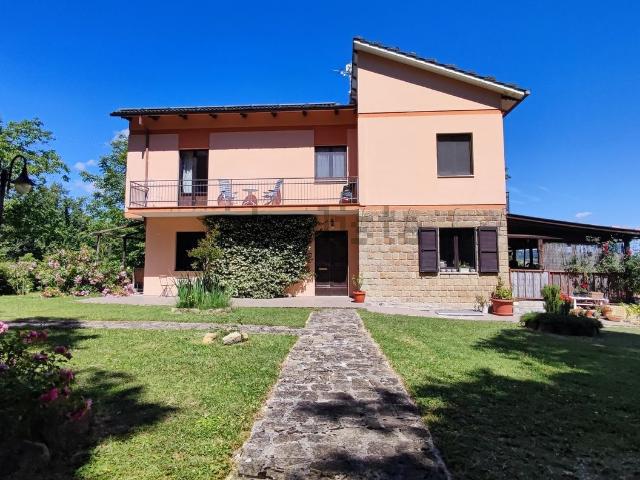 Villetta indipendente in vendita di 250 m² in Contrada Bartolotti, 16