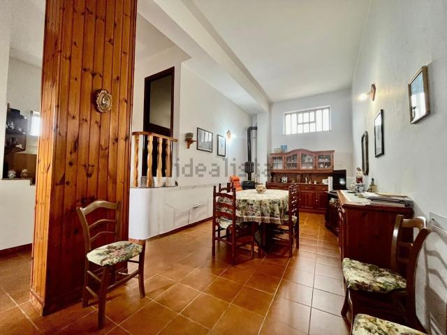 Villetta indipendente in vendita di 250 m² in Contrada San Giorgio, 2