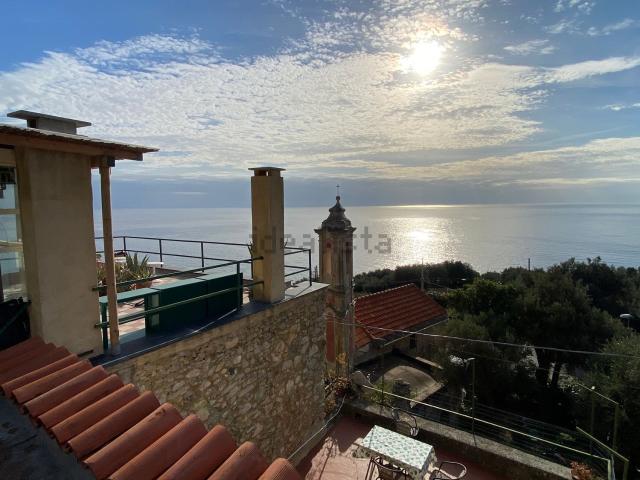 Villetta indipendente in vendita di 250 m² in Località la selva, 9