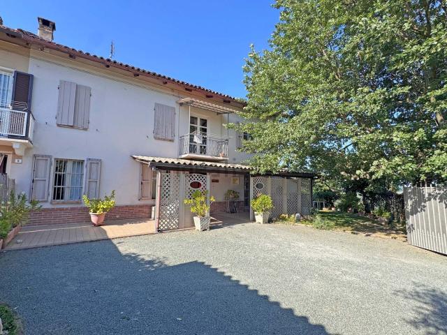 Villetta indipendente in vendita di 250 m² in Strada Comunale Finale