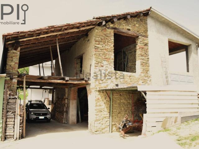 Villetta indipendente in vendita di 250 m² in Strada senza nome