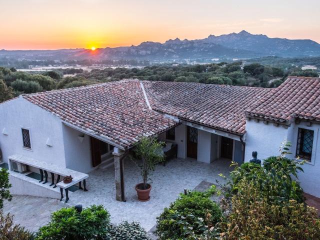 Villetta indipendente in vendita di 250 m² in Strada Provinciale 73