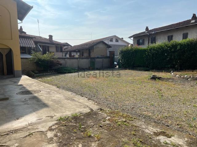 Villetta indipendente in vendita di 251 m² in Via Don Monge