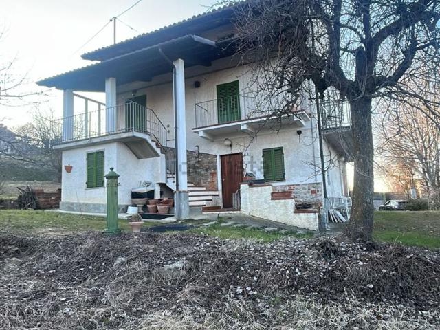 Villetta indipendente in vendita di 251 m² in Via Maresciallo Borghino, 9