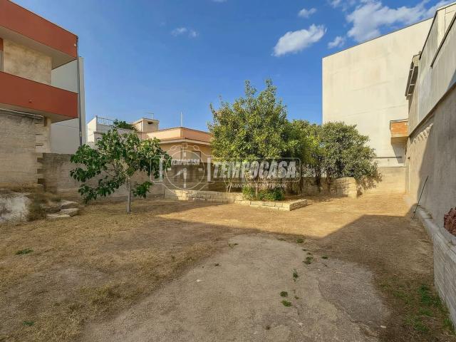 Villetta indipendente in vendita di 251 m² in Via Stazione