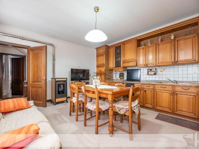 Villetta indipendente in vendita di 251 m² in Via Punta Gorzone, 11