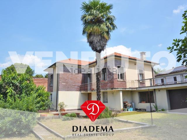 Villetta indipendente in vendita di 252 m² in Via Gazza, 10