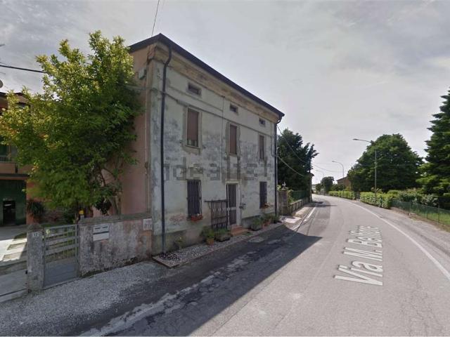 Villetta indipendente in vendita di 252 m² in Via M. Belfiore, 10