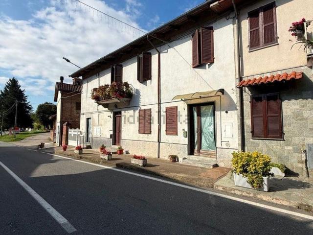 Villetta indipendente in vendita di 252 m² in Via San Pietro, 9