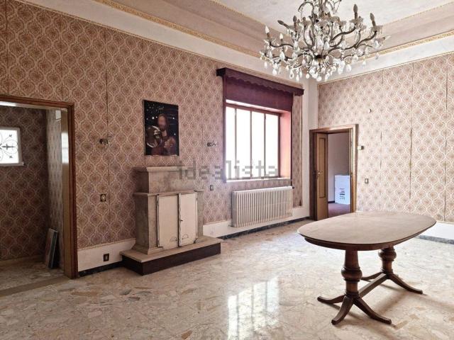 Villetta indipendente in vendita di 253 m²