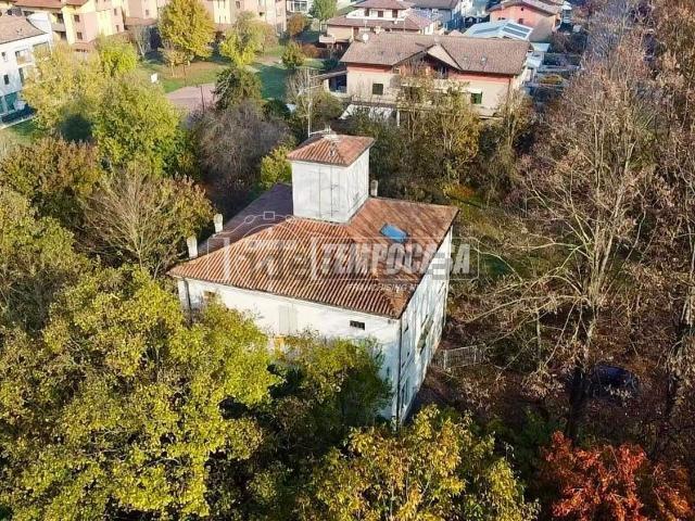Villetta indipendente in vendita di 253 m²