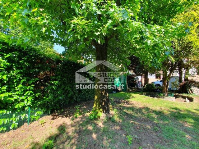 Villetta indipendente in vendita di 254 m² in Via Castello