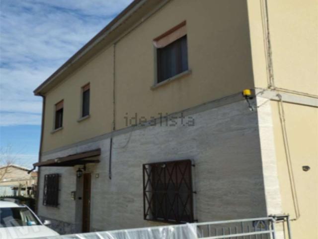 Villetta indipendente in vendita di 254 m² in Via Federico Muratori