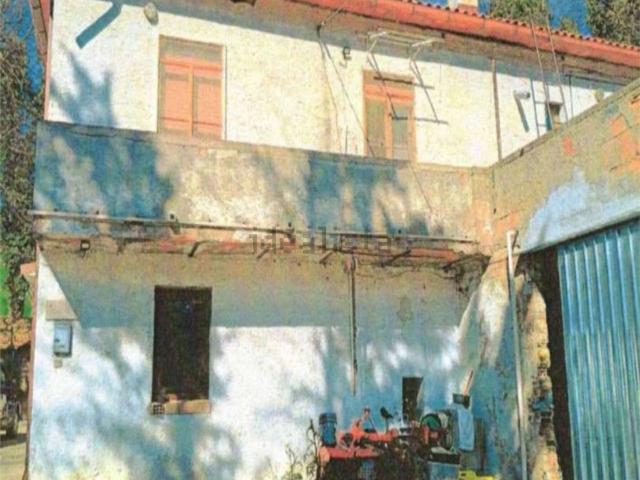 Villetta indipendente in vendita di 254 m² in Via Santa Maria Maggiore, 26