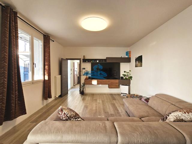 Villetta indipendente in vendita di 255 m² in Via Sauro Babini, 138