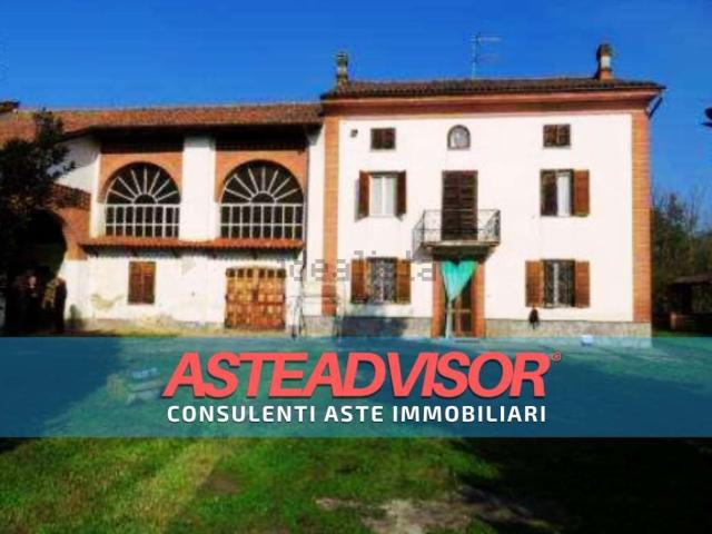 Villetta indipendente in vendita di 256 m² in Strada Bruciata